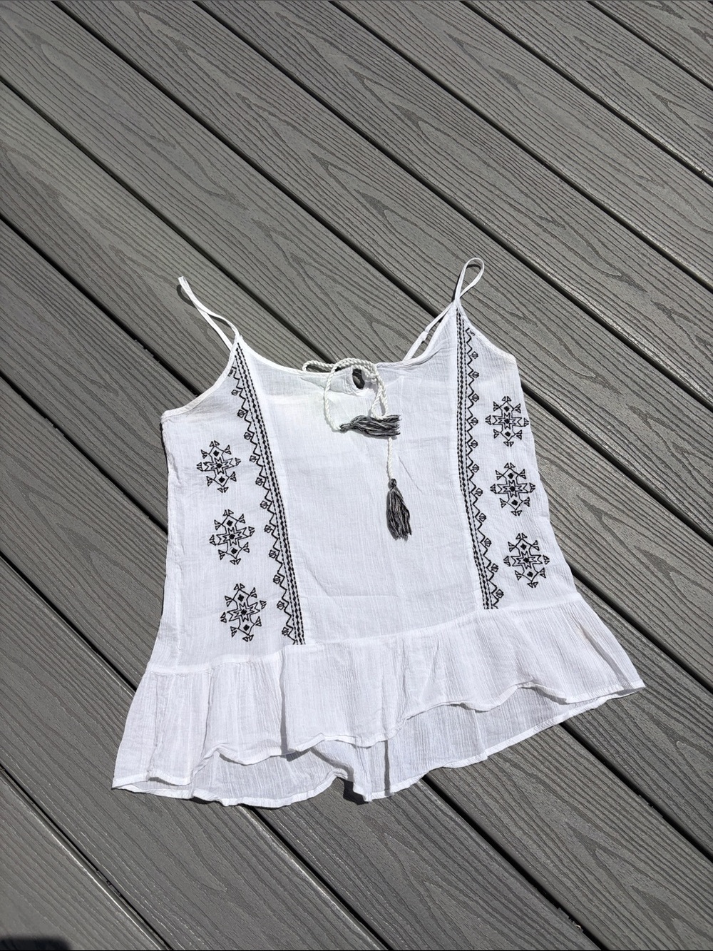 Mudd White Linen Cami with Black Embroidered Detail and Tassel